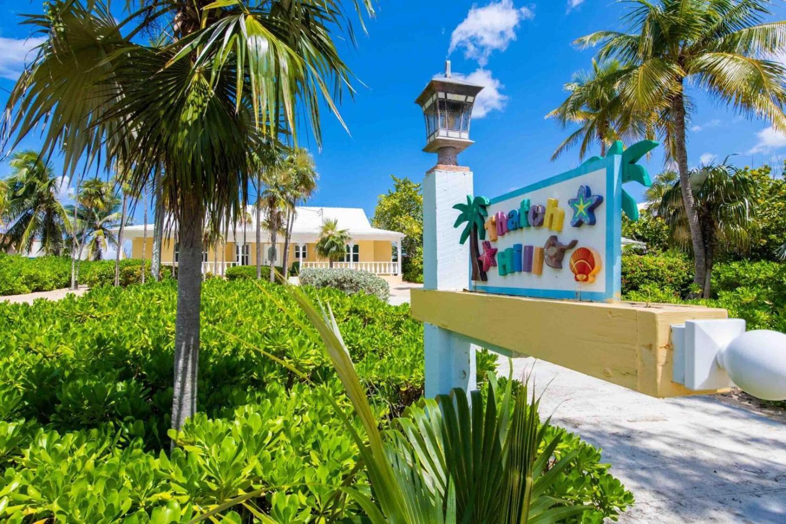 Thatch Hill - Renovated Beach House With Pool, Short Walk To The Rum Point Club Driftwood Village Exteriér fotografie
