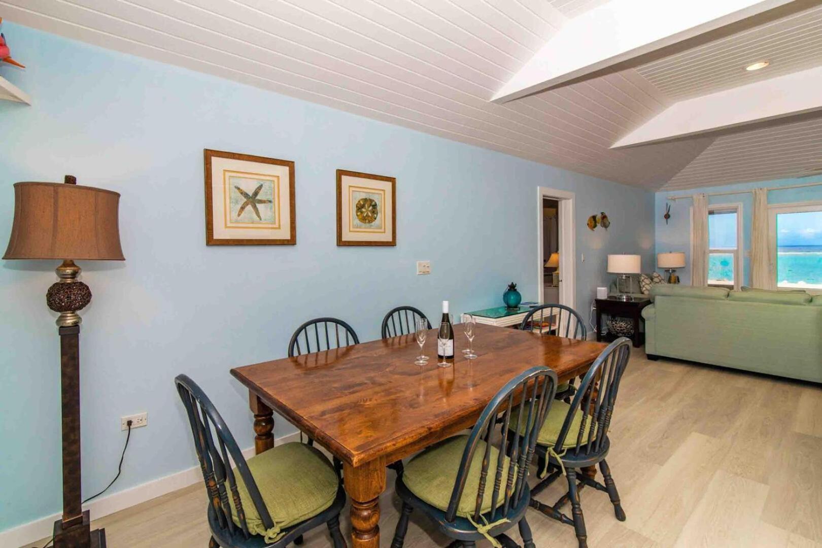 Thatch Hill - Renovated Beach House With Pool, Short Walk To The Rum Point Club Driftwood Village Exteriér fotografie